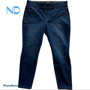 New Directions pull on jeans 10P Short